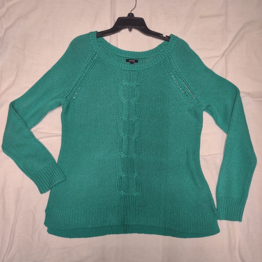 Apt 9 sweater